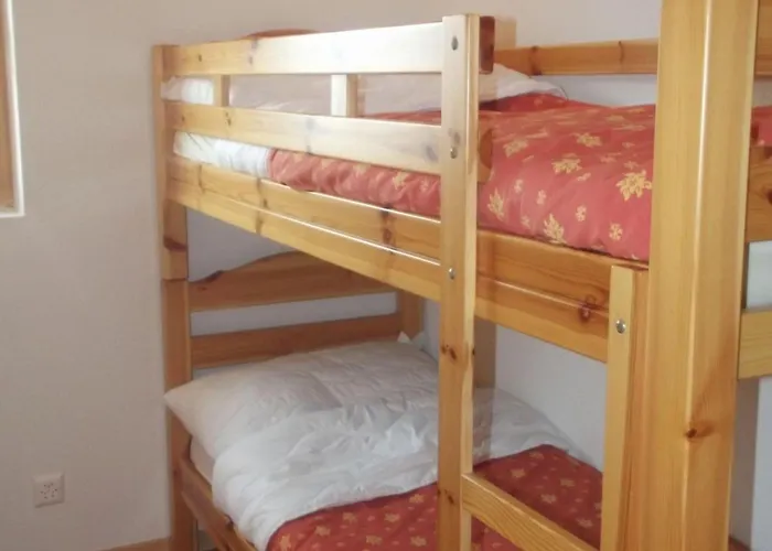 Flat In Near Des Bisses * نينداز